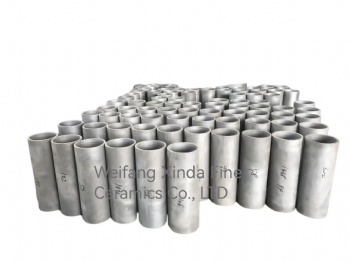 Silicon carbide lined wear resistant pipe